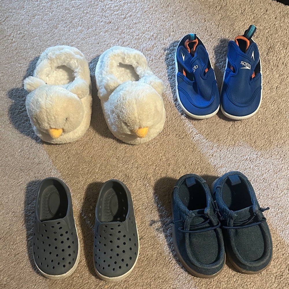 Lot of Toddler size 5 and size 6 Shoes